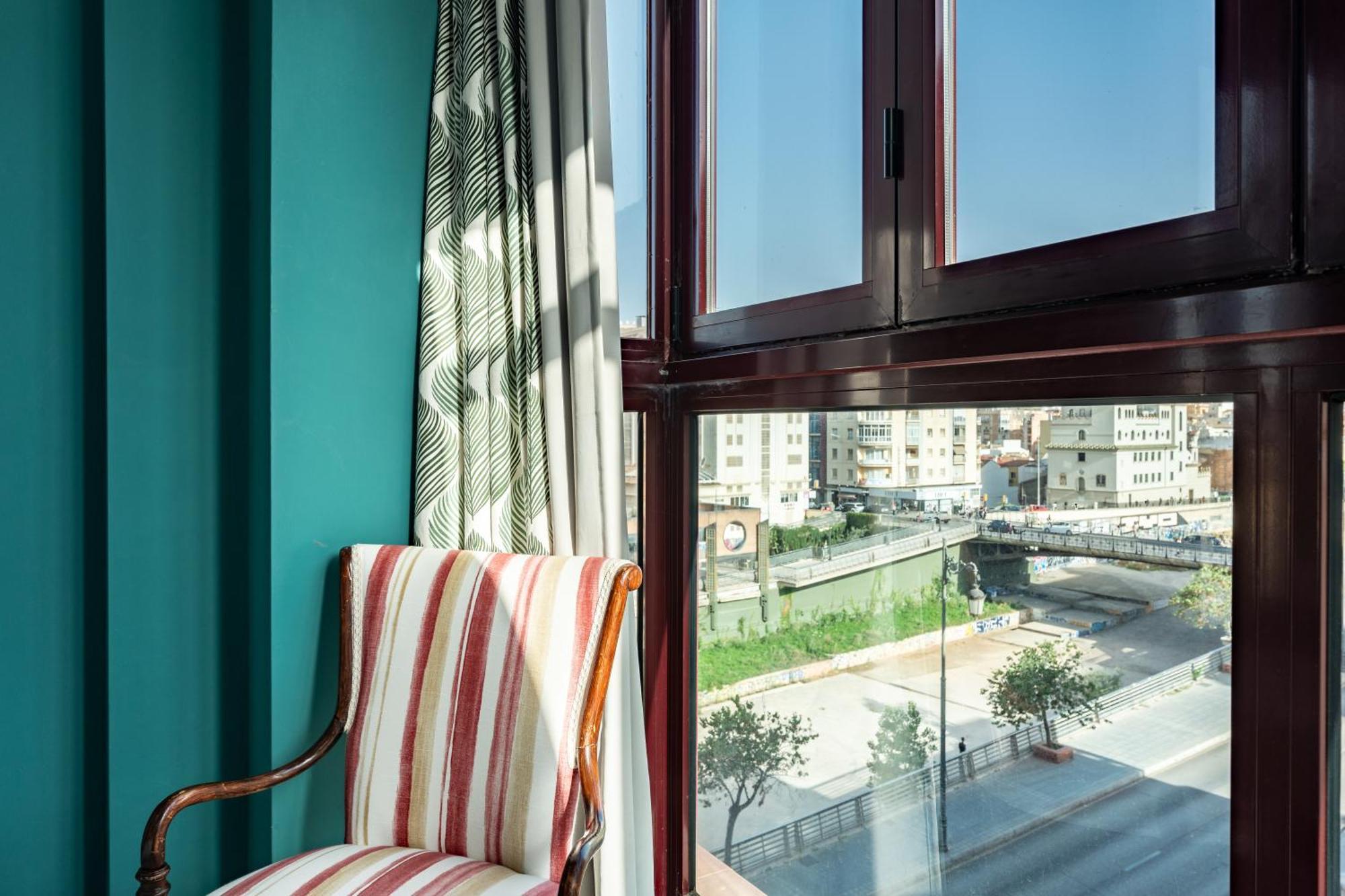 Unique Charming Apartment In The Heart Of Малага Екстер'єр фото